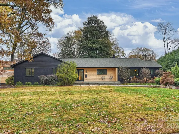 1823 Bentley Pl, Charlotte, NC 28205