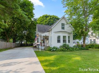 921 Masonic Ave, Belding, MI 48809