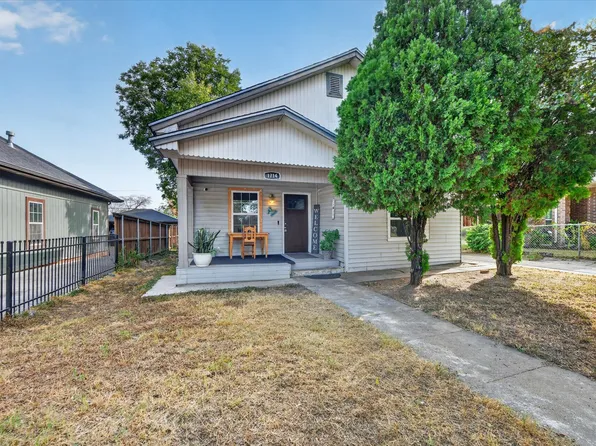 1714 Bessie St, Fort Worth, TX 76104