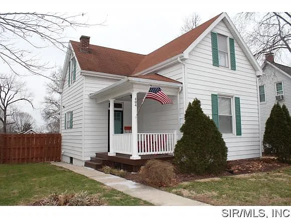 404 State St photo 1