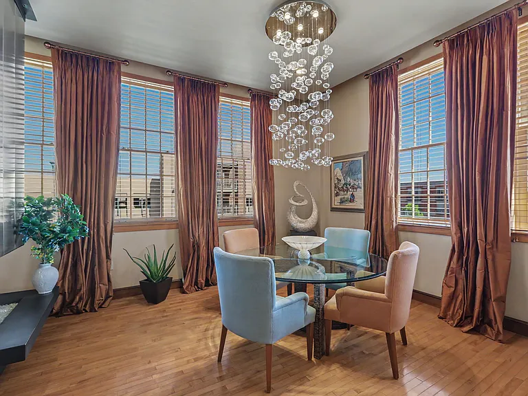 303 Central Ave NE #300 — Photo 25
