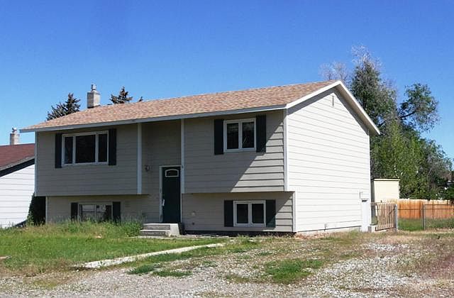 2nd image of 303 Gertrude Ave