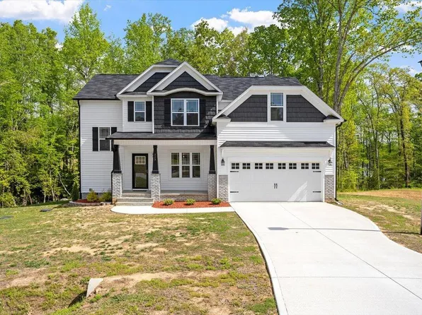 115 Pedestal Ct, Zebulon, NC 27597