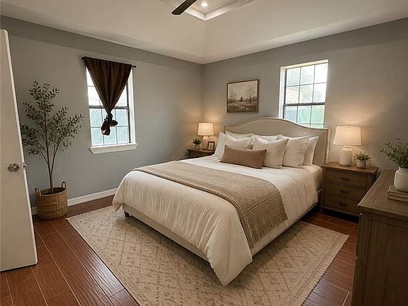 5th image of 2110 Tiffany Dr