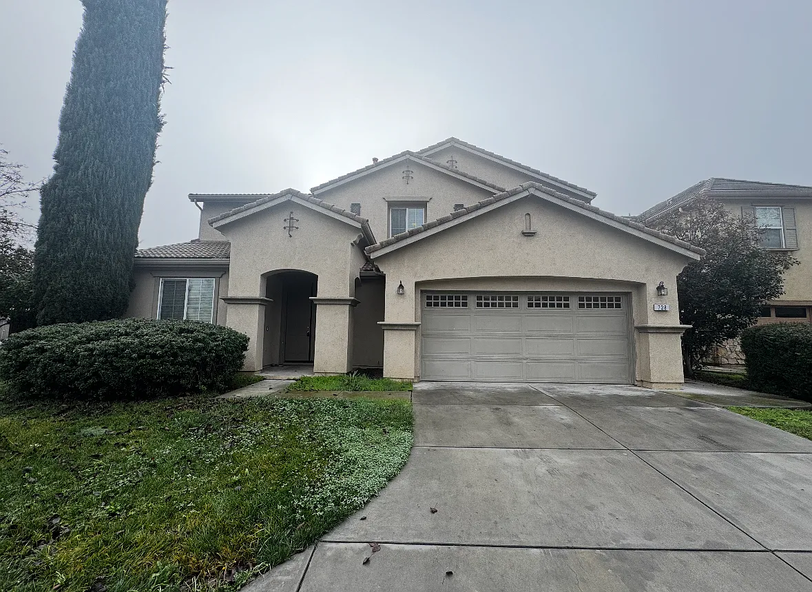 728 Honeycomb Ln photo 1