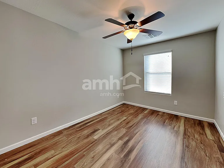 20740 W Thomas Rd — Photo 12
