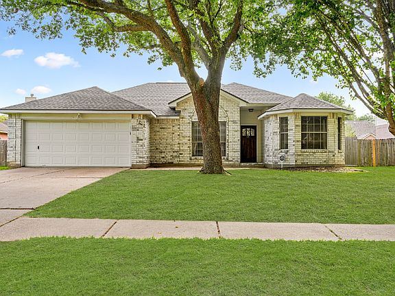 5th image of 1242 Hunter Wood Dr