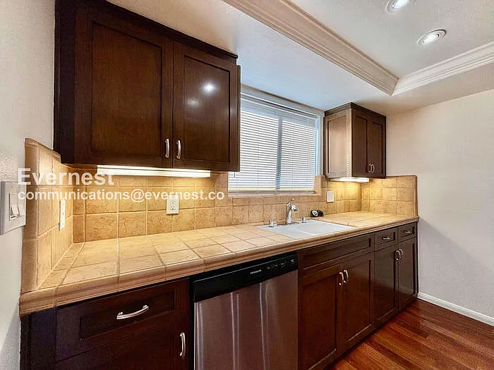 4455 Rockland Pl #21 — Photo 8