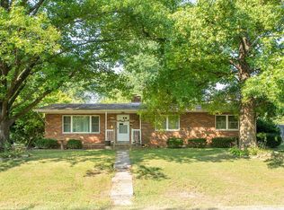 626 S Hickory St, Bunker Hill, IL 62014