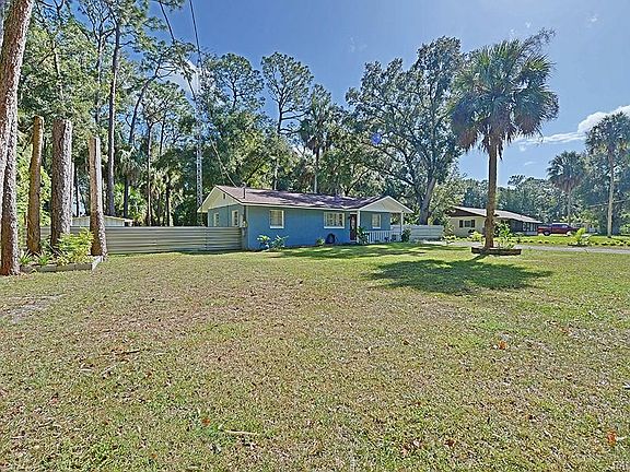 2nd image of 3491 N Bay Ave