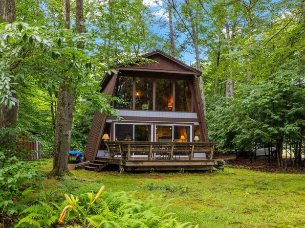 25 Dustin Drive, Barnstead, NH 03225