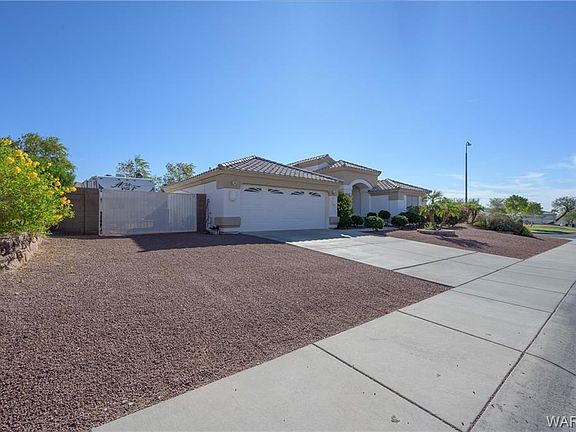 4th image of 2496 Sundown Cir