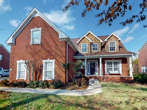 5344 Saint Ives Dr, Murfreesboro, TN 37128