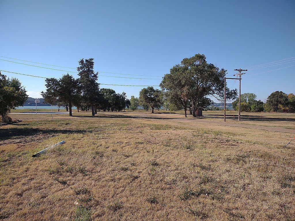 115 W Main St, SD 57365 Zillow