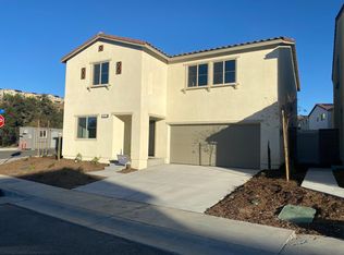 24021 Kestrel Ct, Lake Elsinore, CA 92532