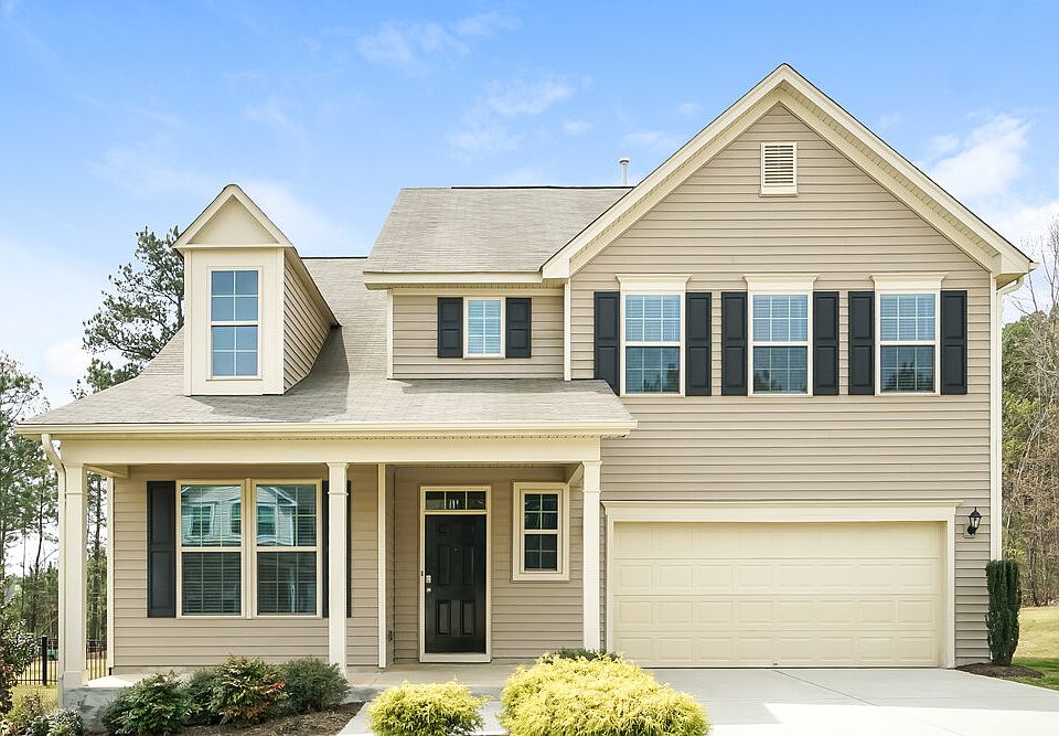 1st image of 335 Clubhouse Dr