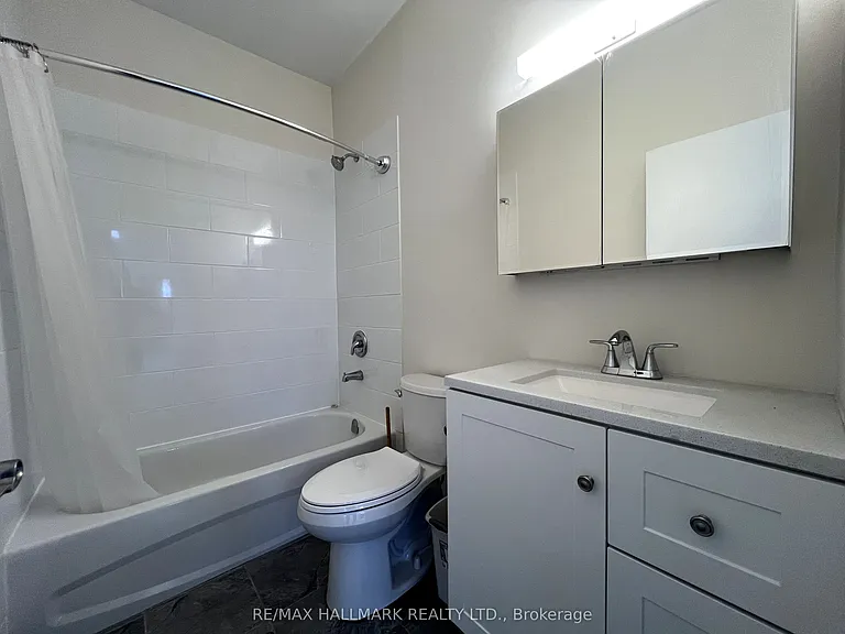 420 Parliament St #1 — Photo 18