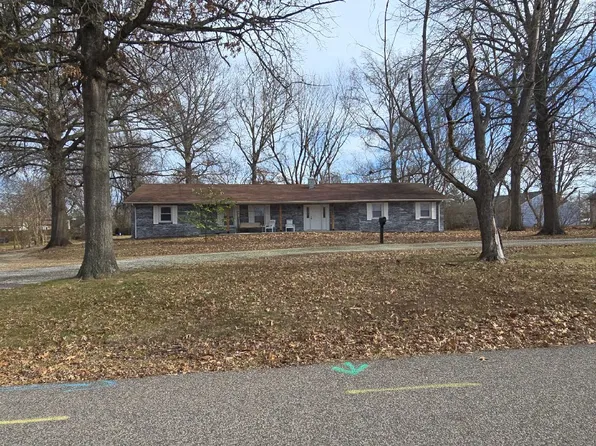 605 S Hickory St, Cuba, MO 65453