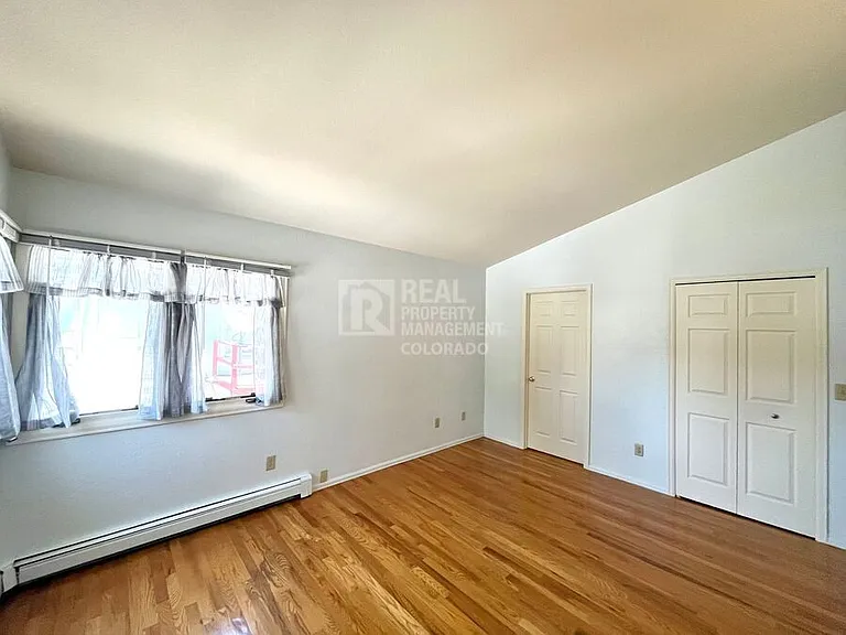 1220 N Weber St — Photo 7