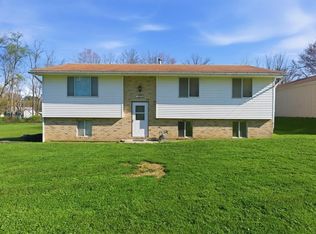933 Sarver Rd, Sarver, PA 16055
