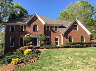 1065 Brooksglen Dr, Roswell, GA 30075