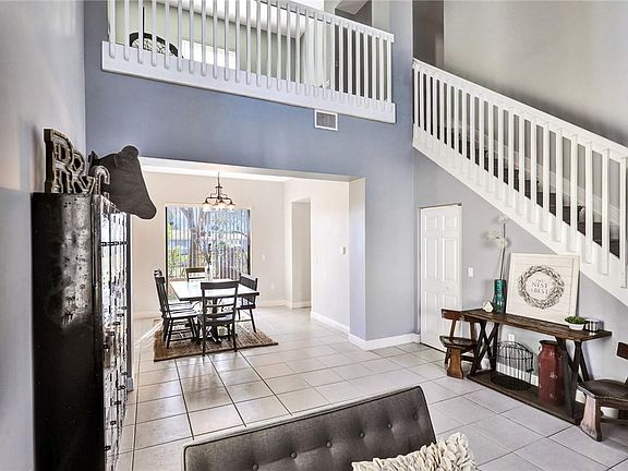 3rd image of 2408 Venetian Way #2408