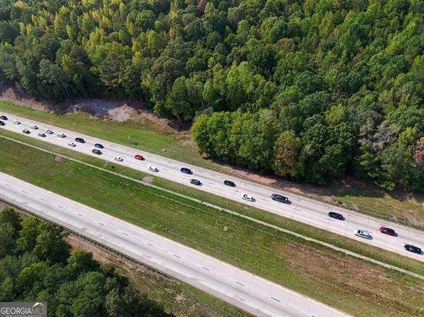 Forrest Rd, Grantville, GA 30220