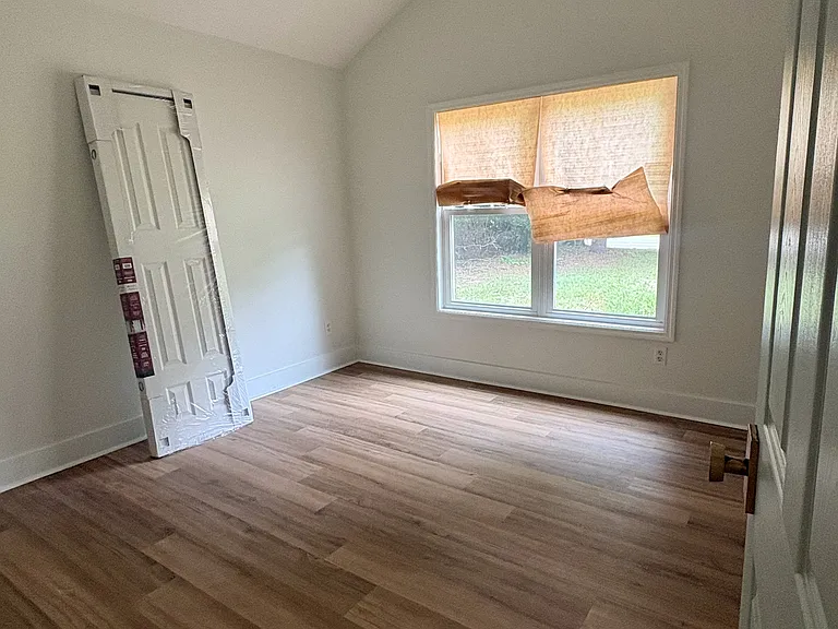 4853 College Acres Dr — Photo 17