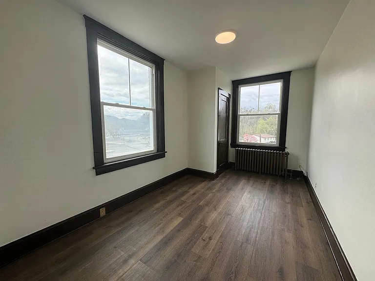 208 N Warren Ave #G — Photo 19
