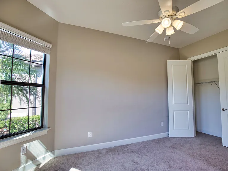 5628 Semolino St — Photo 29