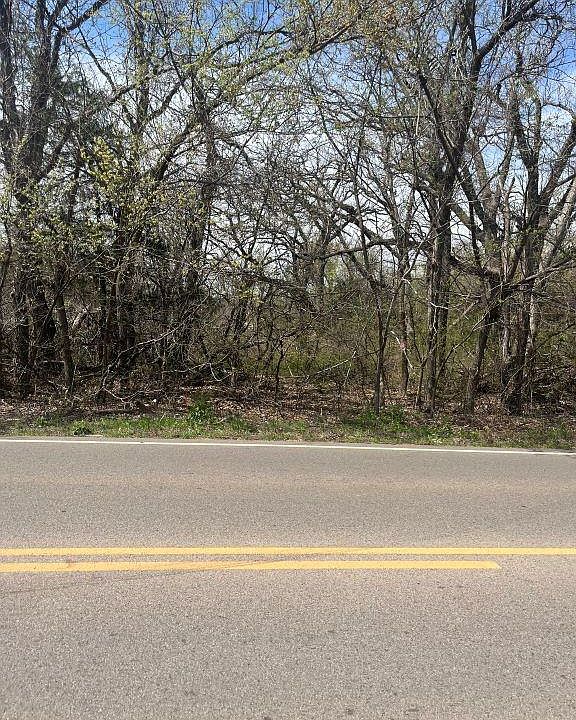 2nd image of 0 N Sooner Rd