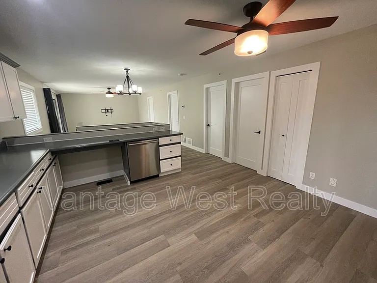 3906 Dryden Rd — Photo 14