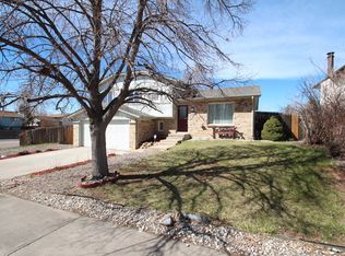 1699 S Laredo Ct, Aurora, CO 80017
