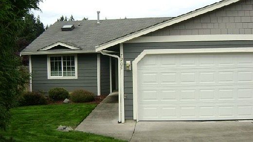 1st image of 7205 164th St E