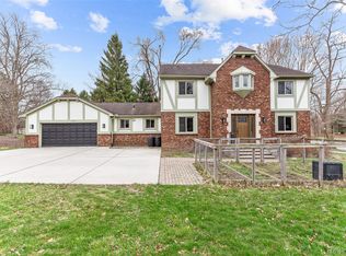 3755 Tremont Ln, Ann Arbor, MI 48105