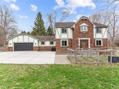 3755 Tremont Ln, Ann Arbor, MI, 48105