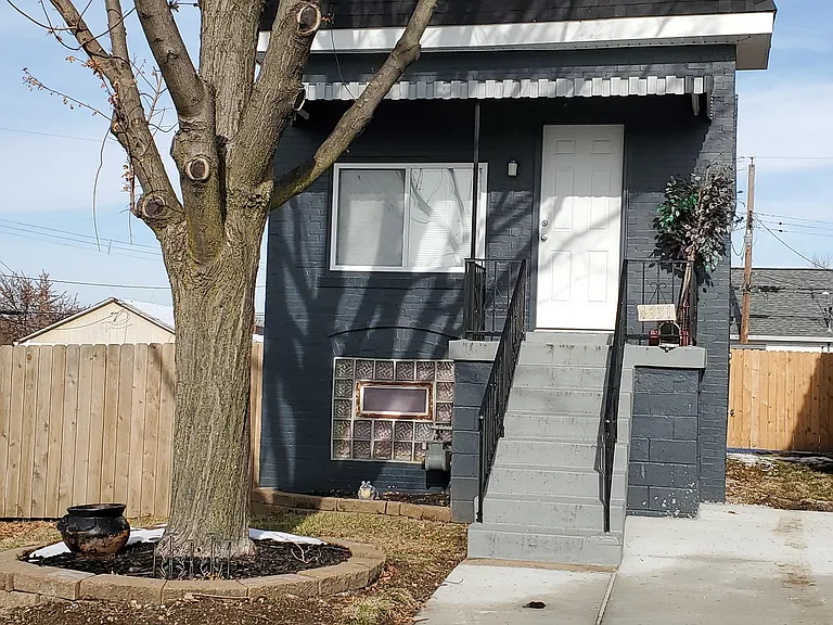 4331 Fyler Ave — Photo 1