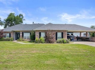 3520 D Benoit Ln, Lake Charles, LA 70605