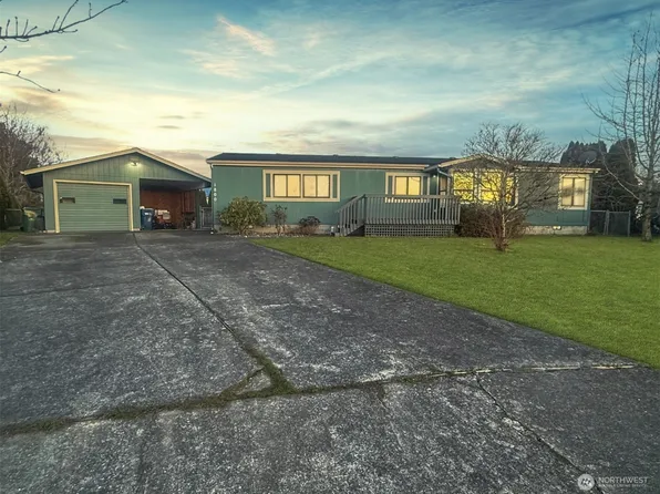 1800 N 32nd Place, Mount Vernon, WA 98273