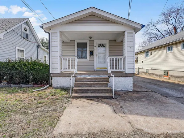 308 Fannie Ave, Saint Louis, MO 63125