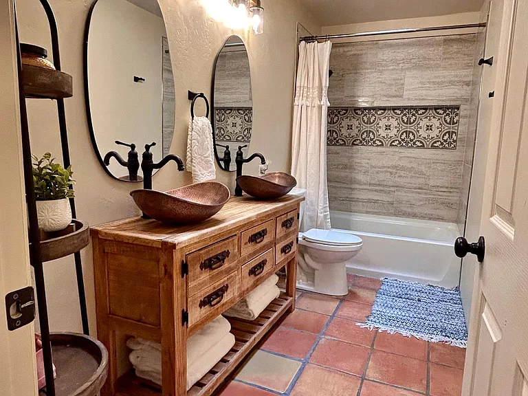 5410 N Cabrillo Ct — Photo 25