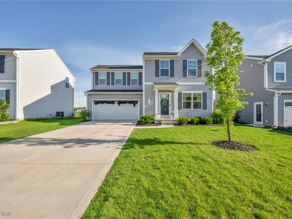 106 River Run Dr, Elyria, OH 44035