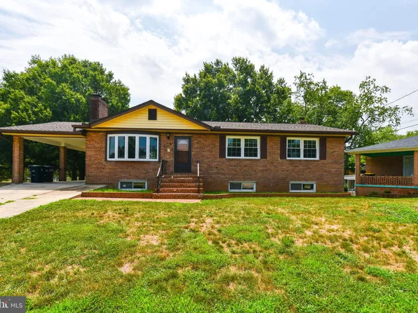 6703 Groveton Dr, Clinton, MD 20735