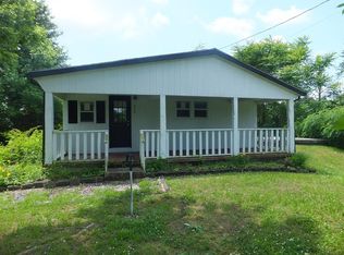 262 Log Cabin Rd, Berea, KY 40403