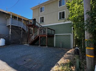 15873 River Rd, Guerneville, CA 95446