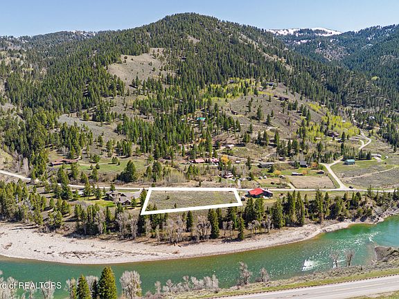5th image of 12075 S Hoback Junction South Rd