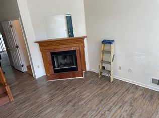 10 Derby St, East Orange, NJ 07018