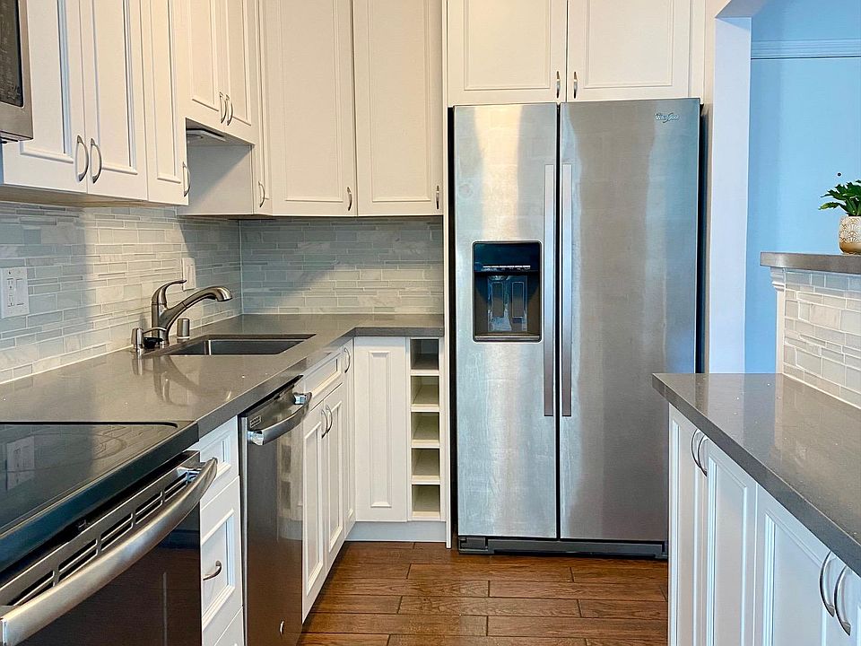 1st image of 835 N Humboldt St APT 312