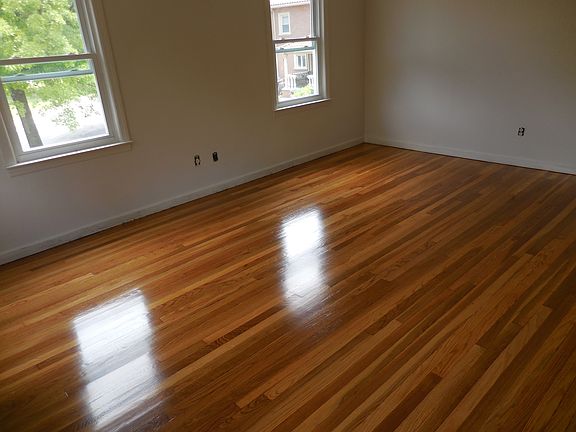 3rd image of 15508 Cross Island Pkwy #2