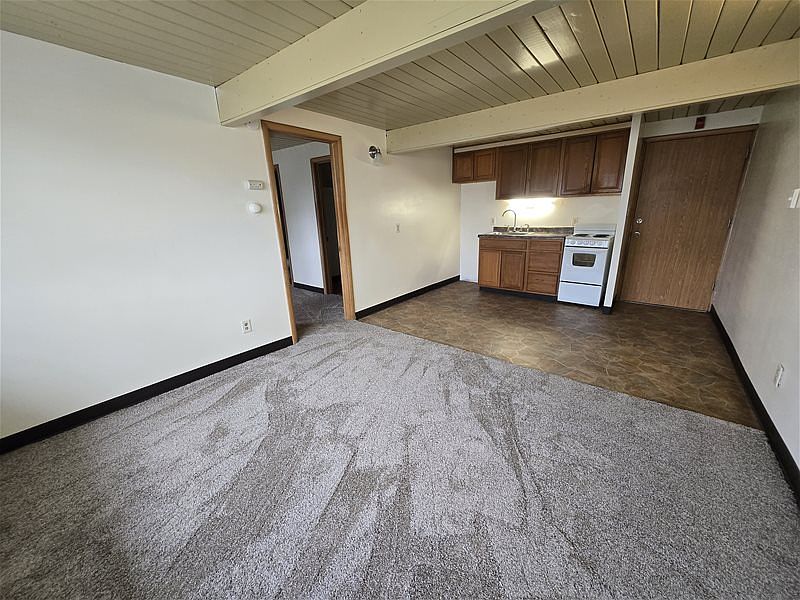 1st image of 1116 19th Ave S #16